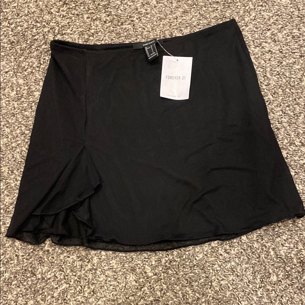 Forever 21 Black Ruffle Mini Skirt